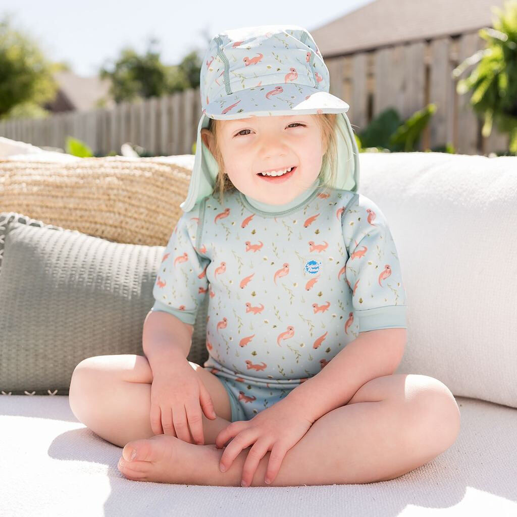 Splash About Dětská UV kšiltovka pirát Playful Otters