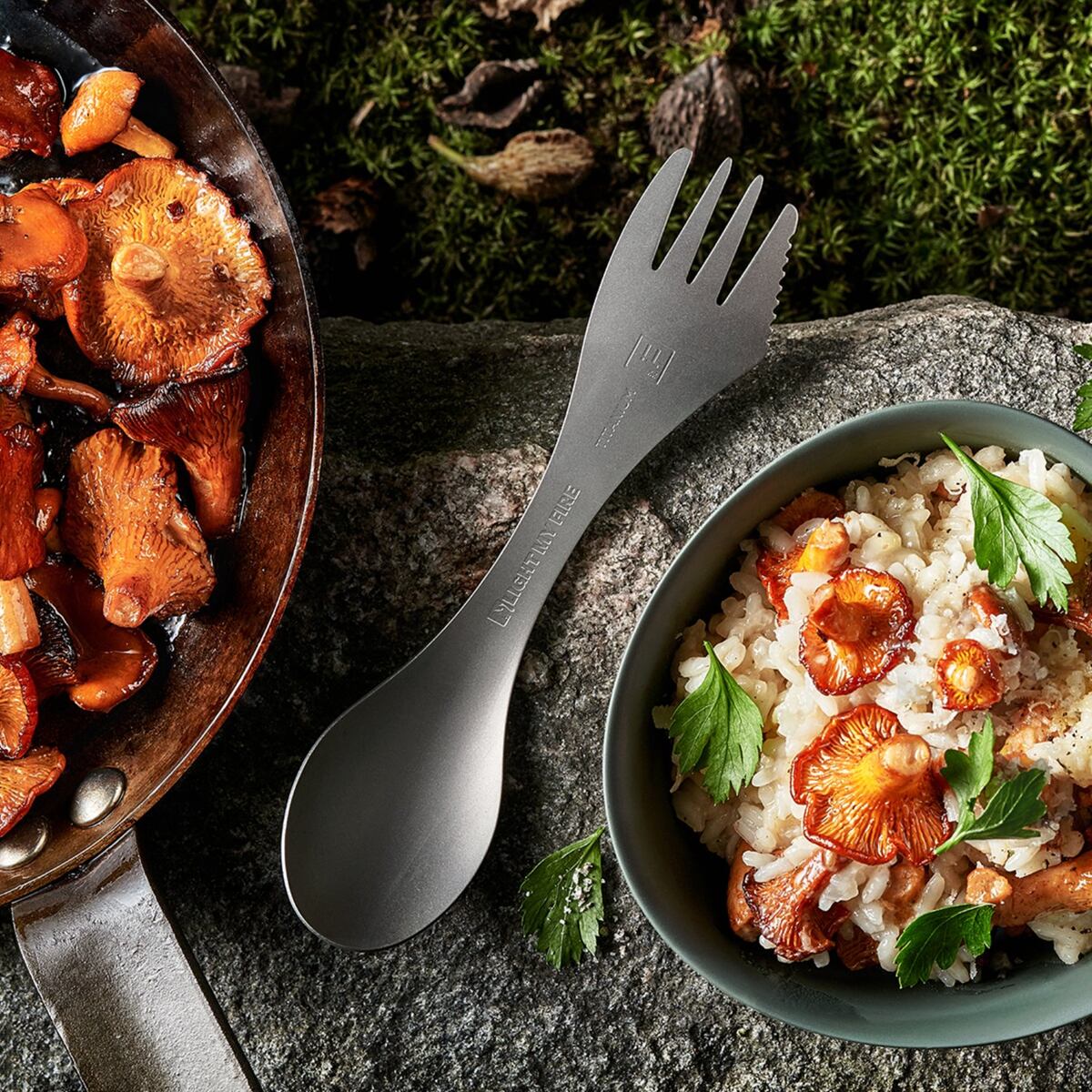 Light my fire Titanový cestovní příbor v merino obalu s brčkem Swedish Spork titanium