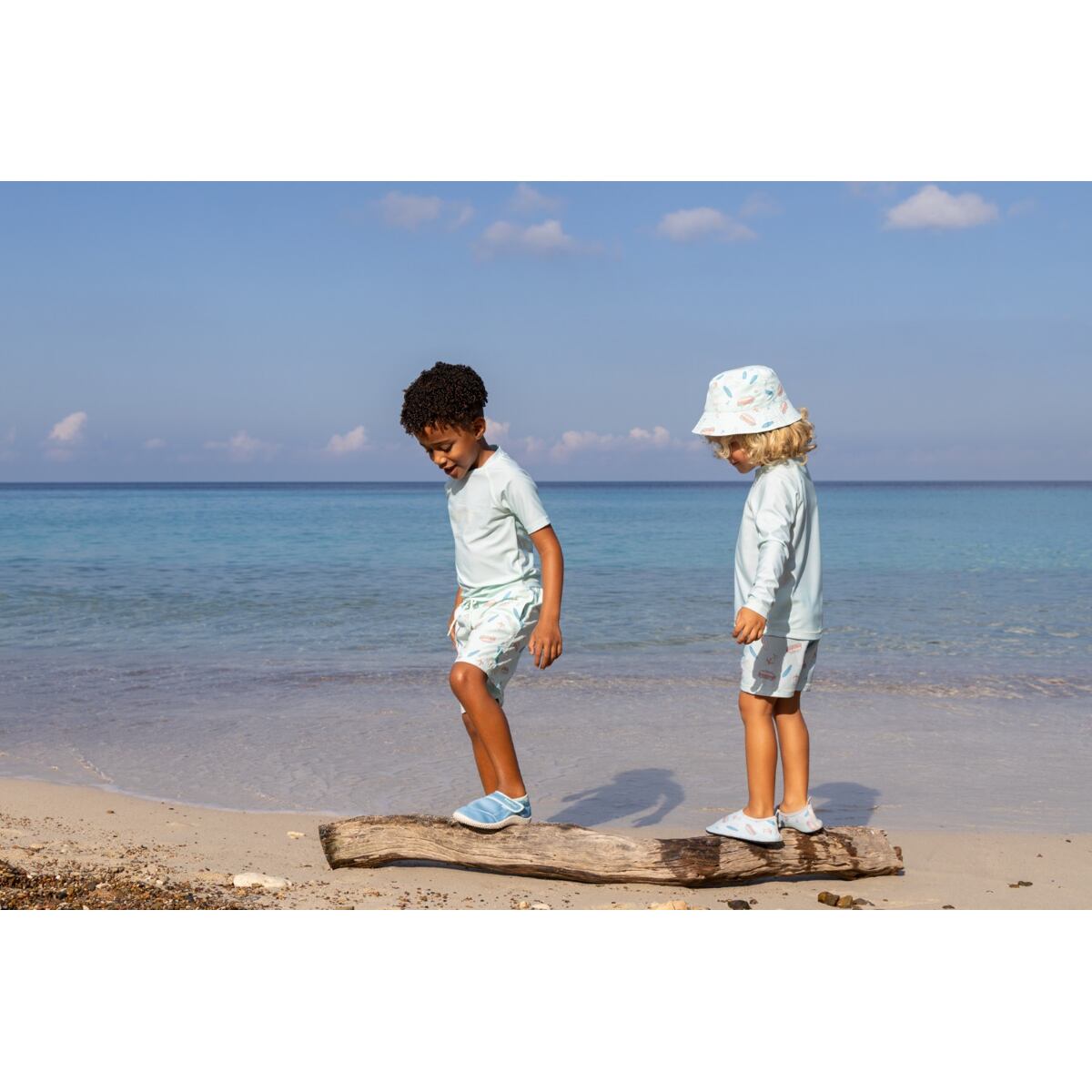 Playshoes Chlapecké UV kraťasy Surfbus - mint green