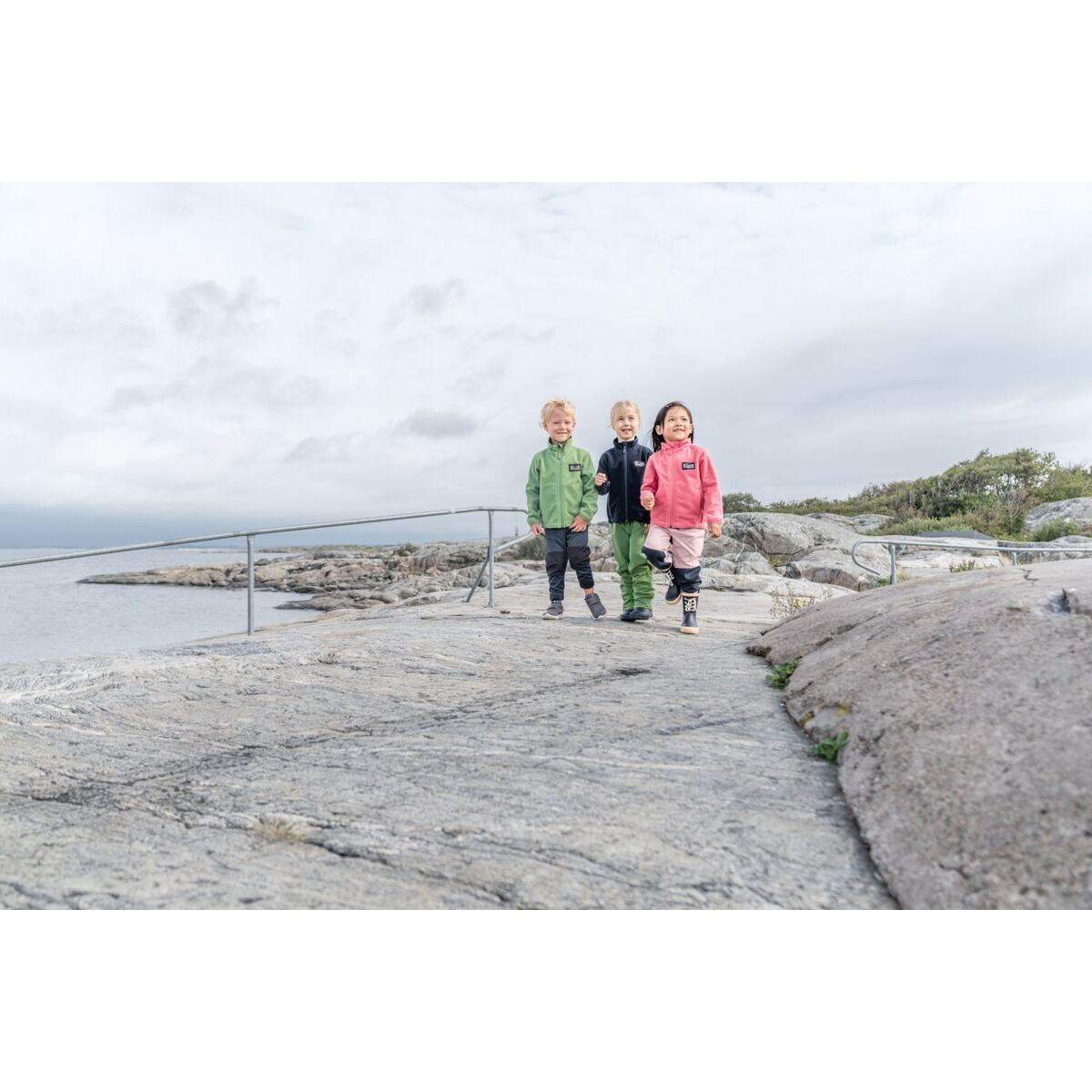 Didriksons Dětské softshellové kalhoty Lovet navy