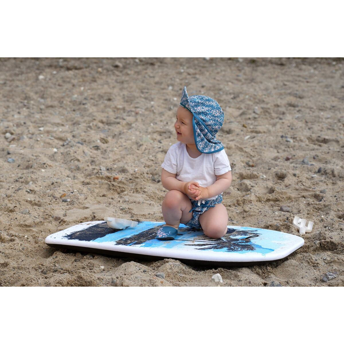 Playshoes Dětská UV kšiltovka Flowers - violet