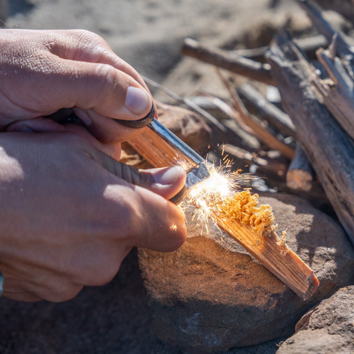 Light my fire Křesadlo Swedish FireSteel scout 2in1 rockyred